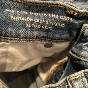 Women’s Universal thread crop girlfriend jeans